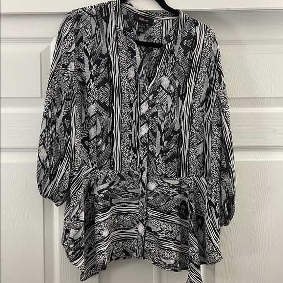 Style & Co. Tops - Style & Co. Black and White Blouse